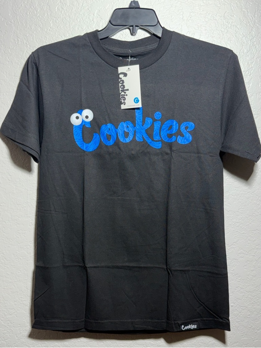 COOKIES BRAND COOKIE MONSTER SHIRT HARD TO FIND